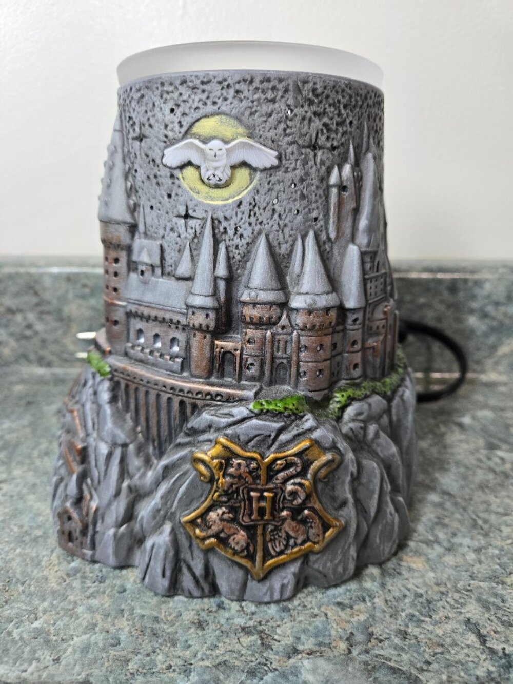 Harry Potter Hogwarts Castle Scentsy Wax Warmer New Without Box Like New